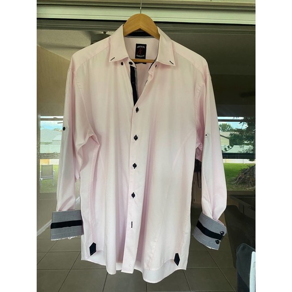 Absolute Rebellion Slim Fit Pink button down with black buttons. 2XL - Picture 2 of 9